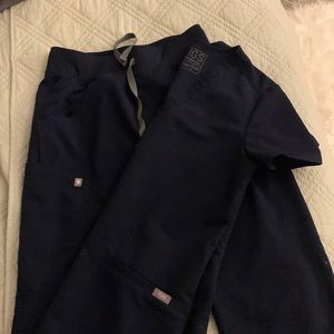 FIGS navy scrub set xxs